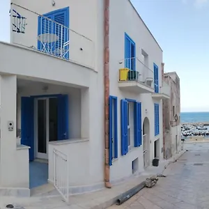  Appartamento Accogliente A A Pochi Passi Dal Mare Italia